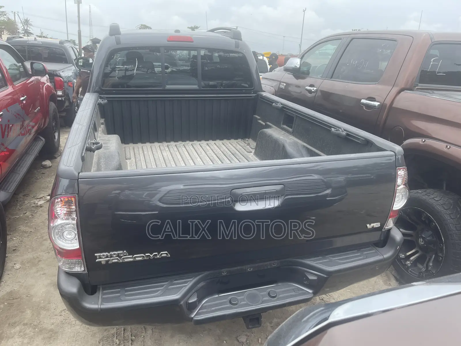 Toyota Tacoma 2011 Black