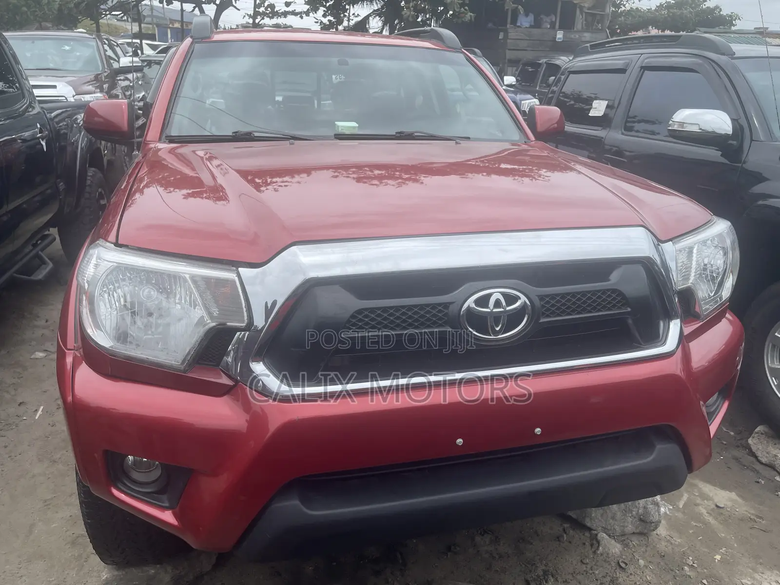 Toyota Tacoma 2014 Red
