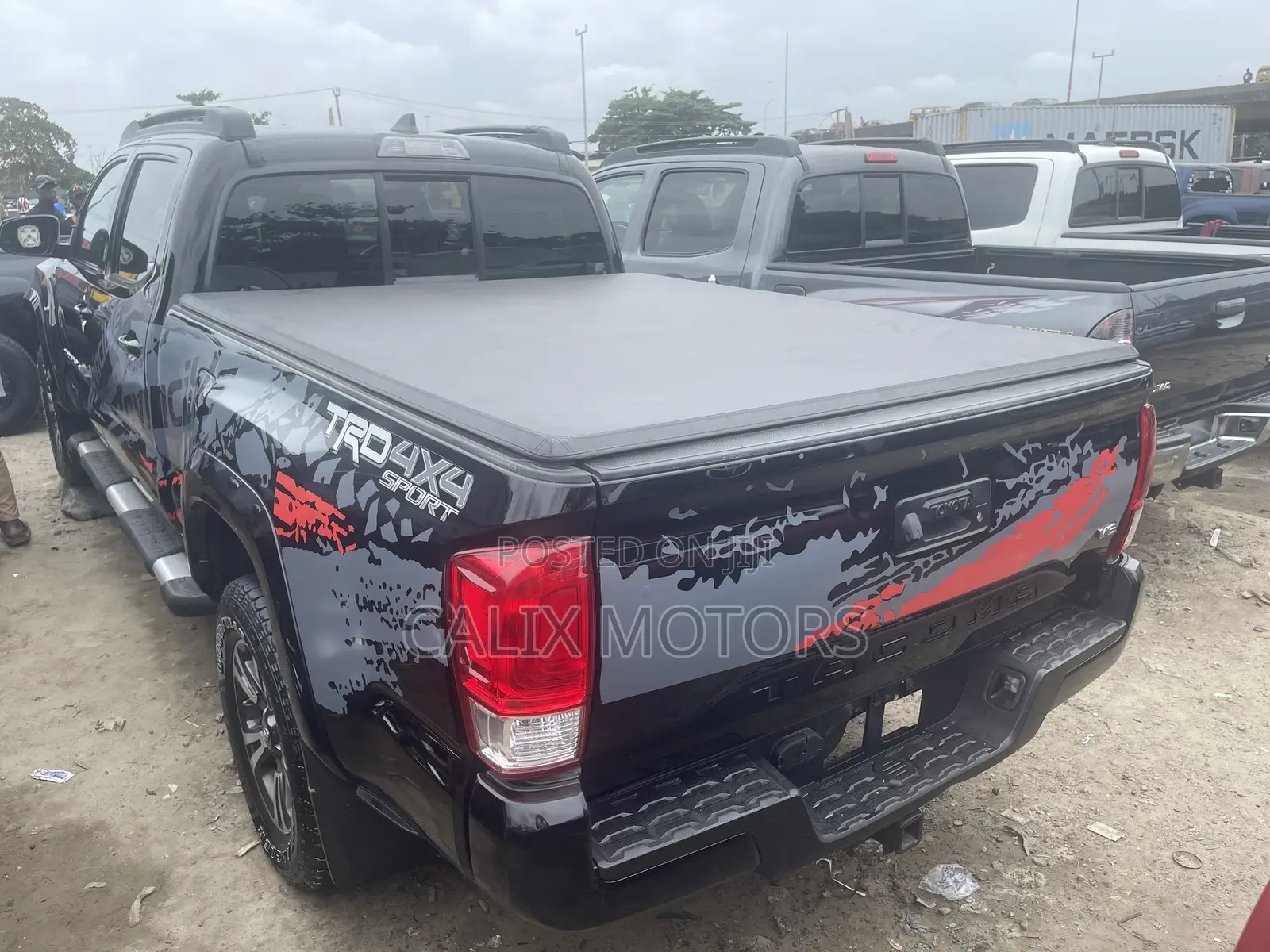Toyota Tacoma 2018 Black