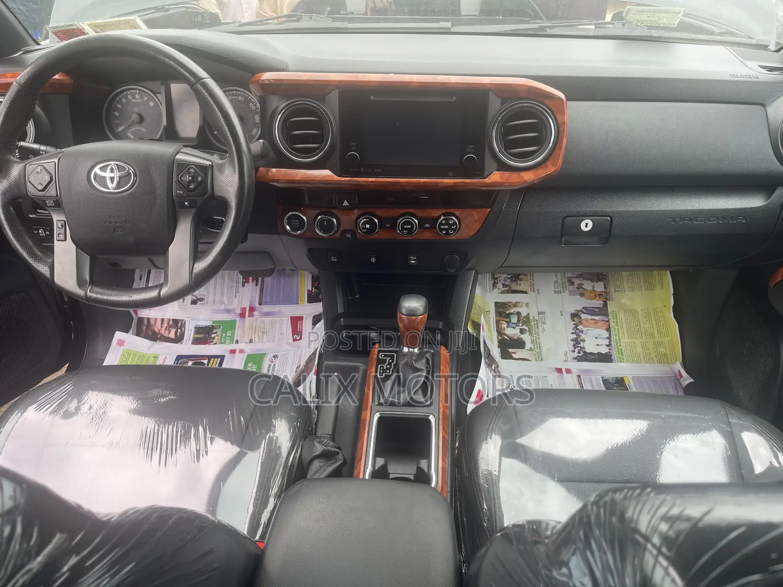 Toyota Tacoma 2018 Black