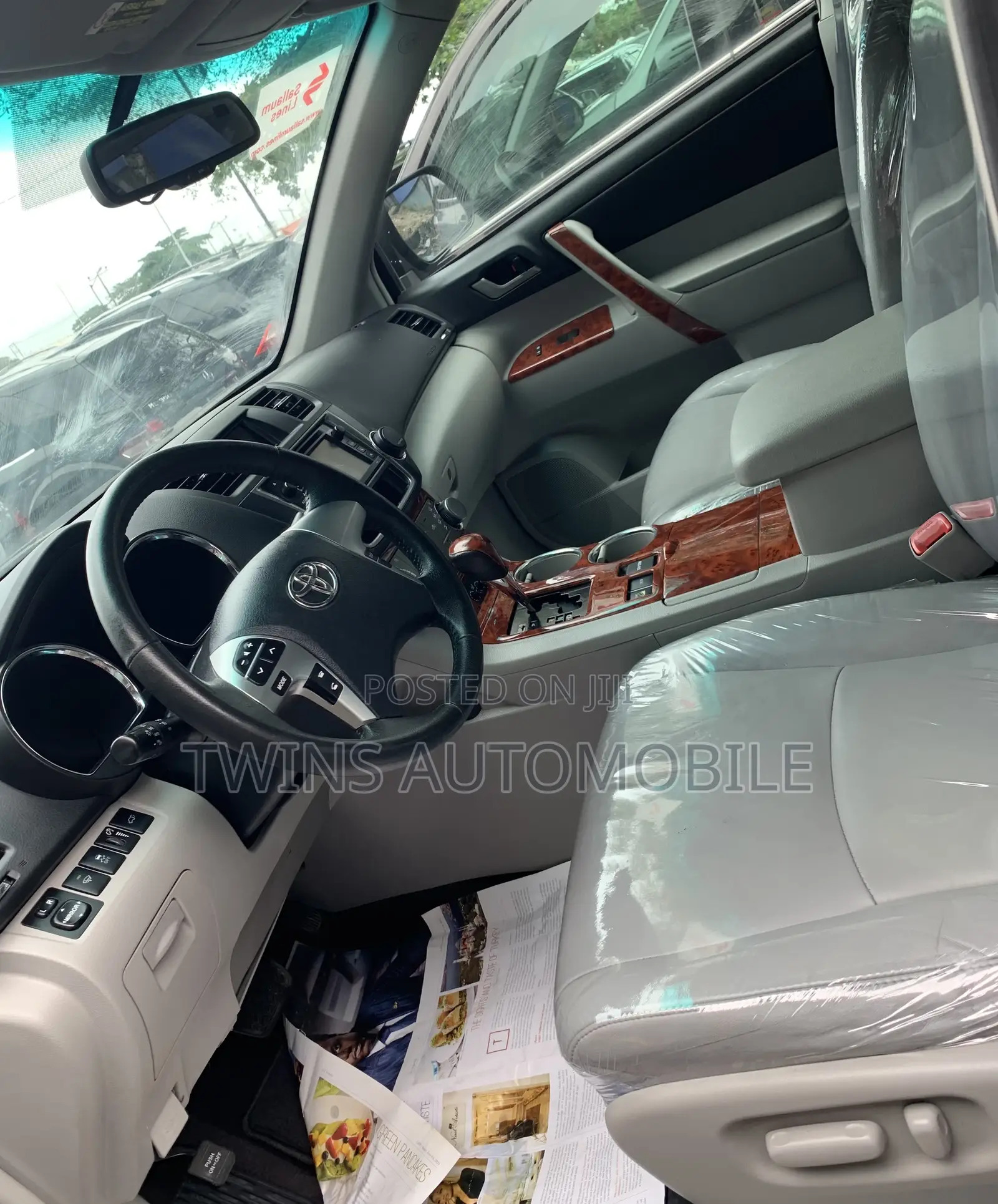 Toyota Highlander Limited 3.5l 4WD 2013 Gray