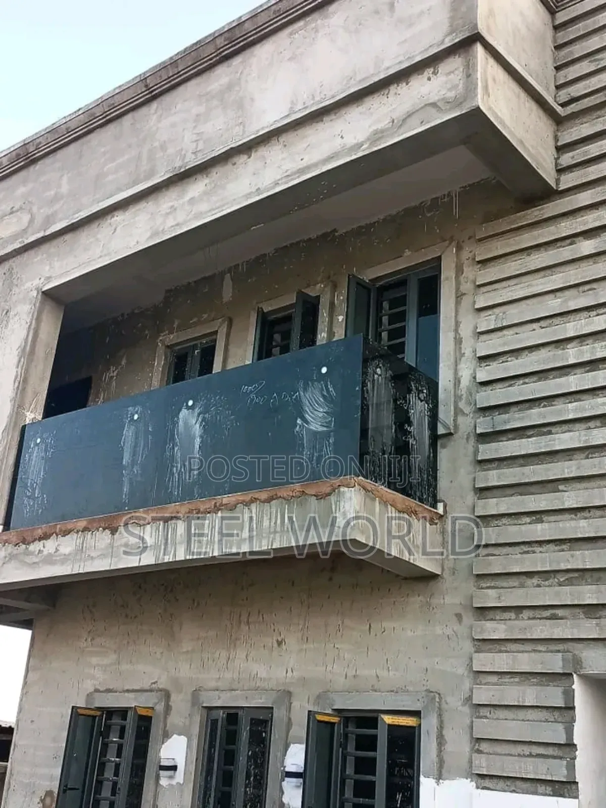 Excellent Grey Glass