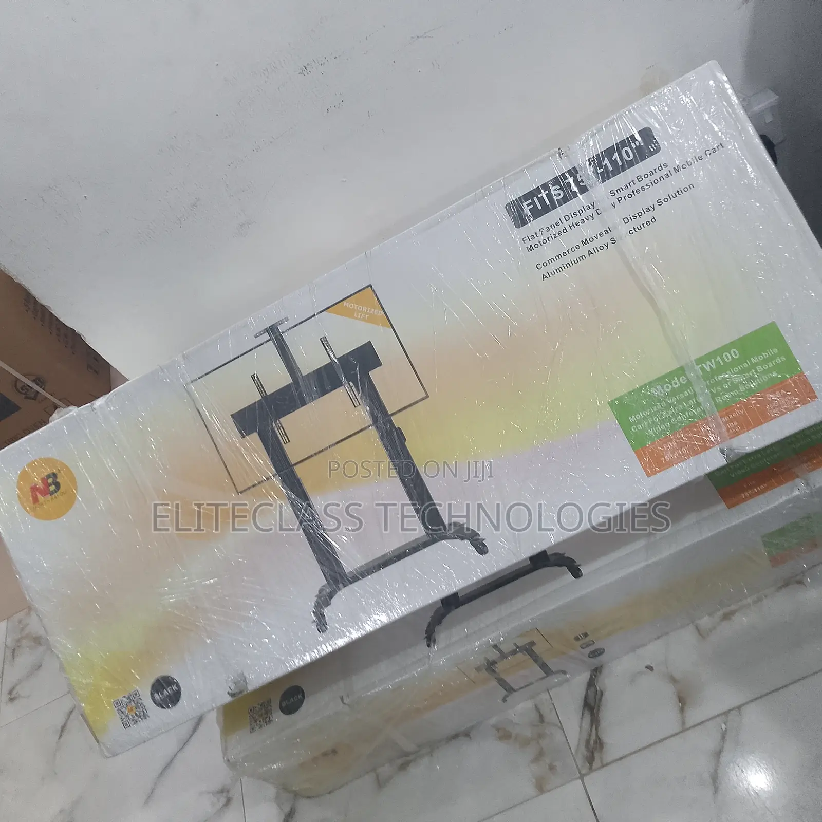 Fast Selling North Bayou Movable Hanger ''Tw100''