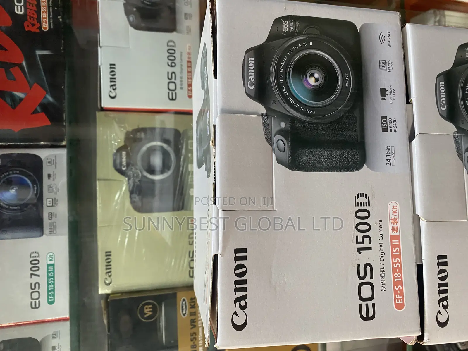 CANON 1500D With 18-55mm Lens