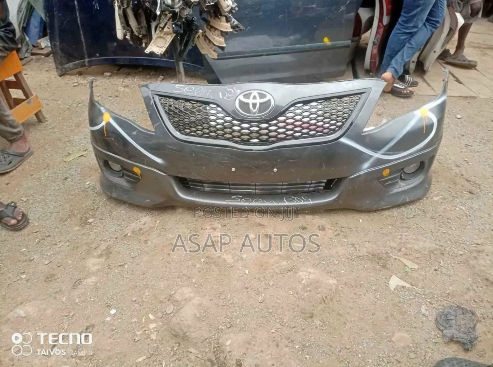 Complete Front Bumper With Padded Camry 2010