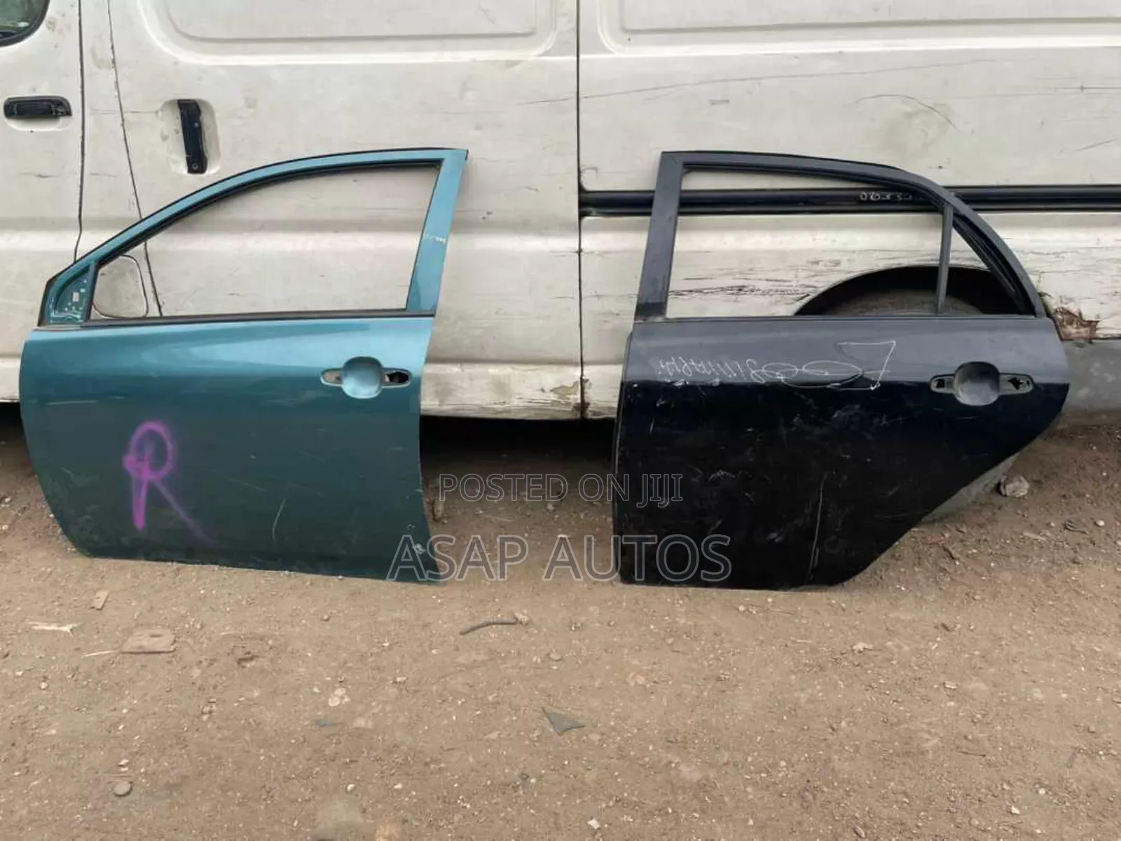 Corolla Door 2005