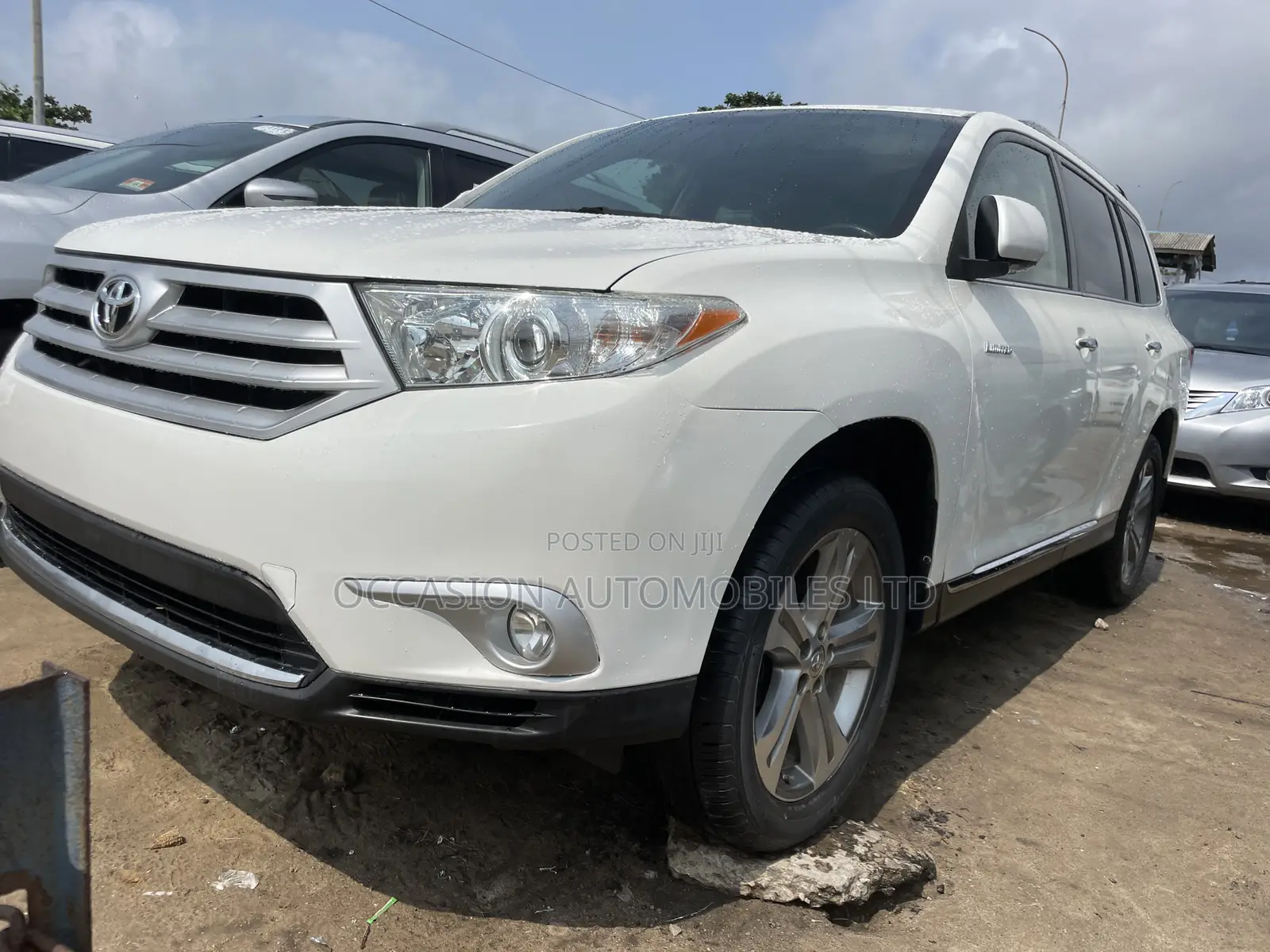 Toyota Highlander Limited 2012 White