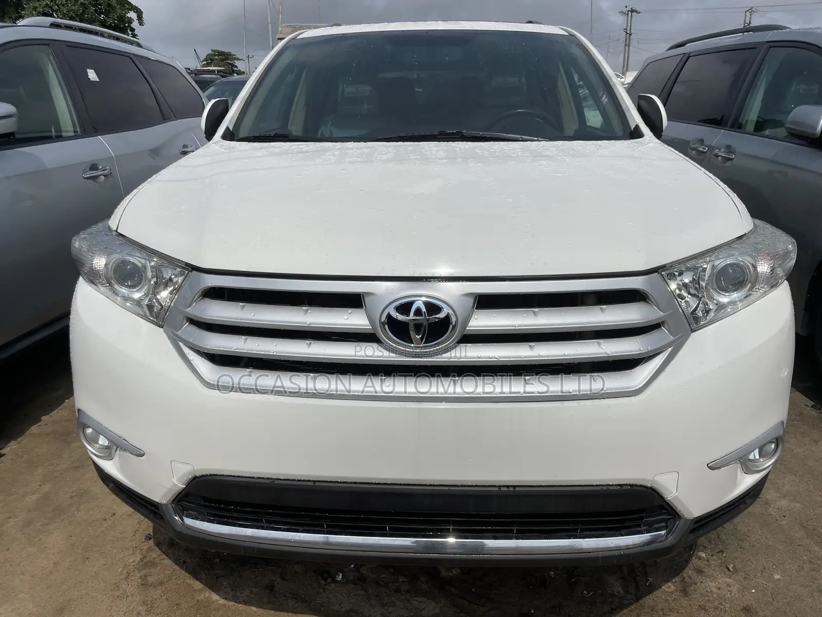 Toyota Highlander Limited 2012 White