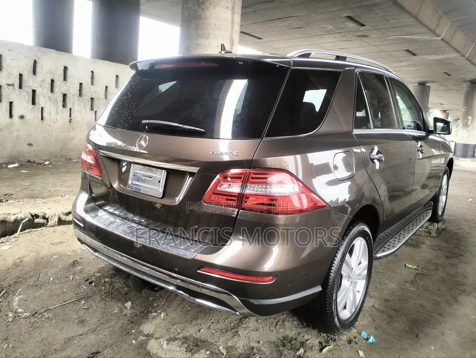 Mercedes-Benz M Class 2015 Brown