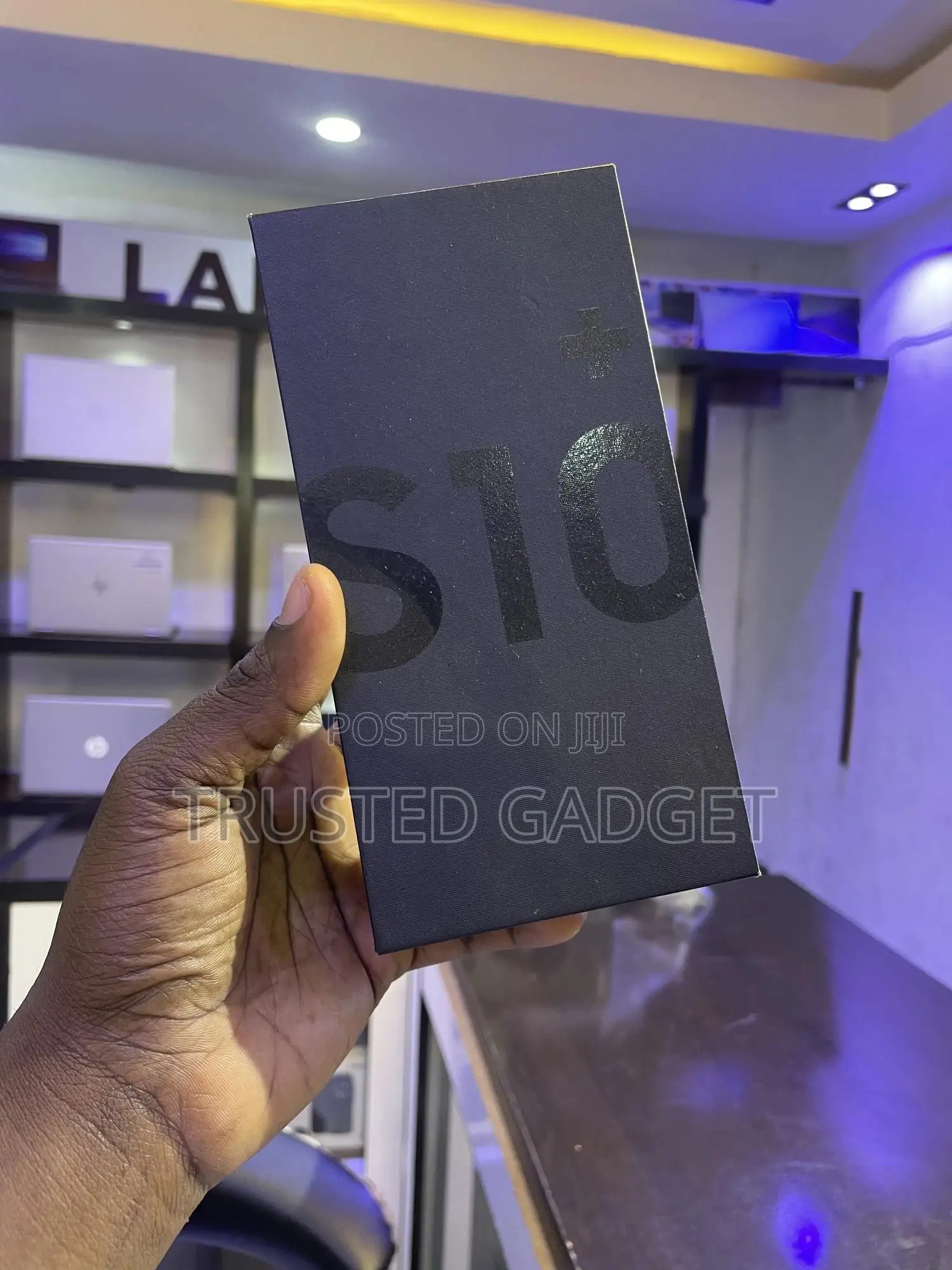 New Samsung Galaxy S10 Plus 128 GB Black
