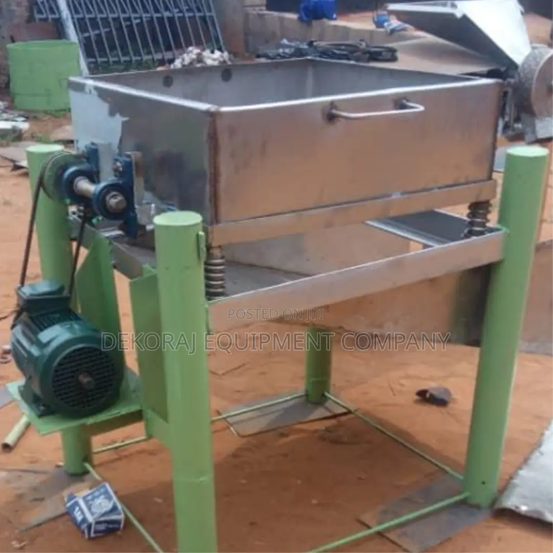 Garri Seiver Machine With Adjustable Sieving Speed 600kg/Hr