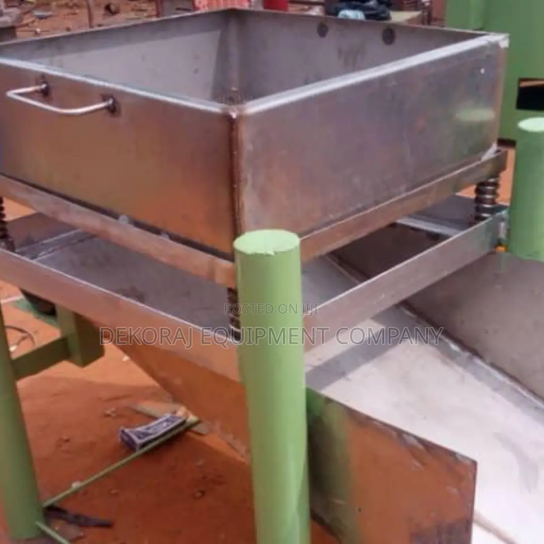 Garri Seiver Machine With Large Capacity Sieving 600kg/Hr