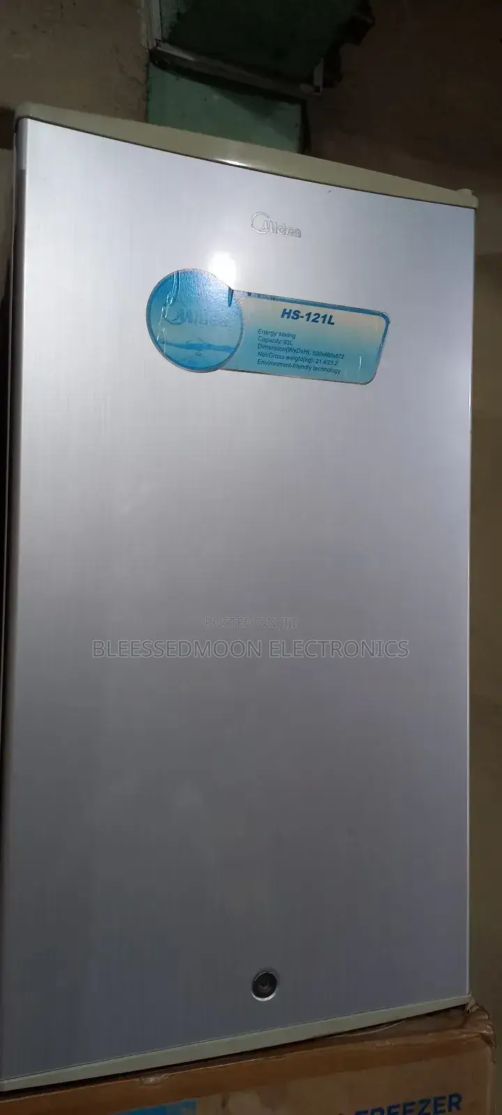 Midea Low Voltage Table Top Fridge 3 Yrs Warranty