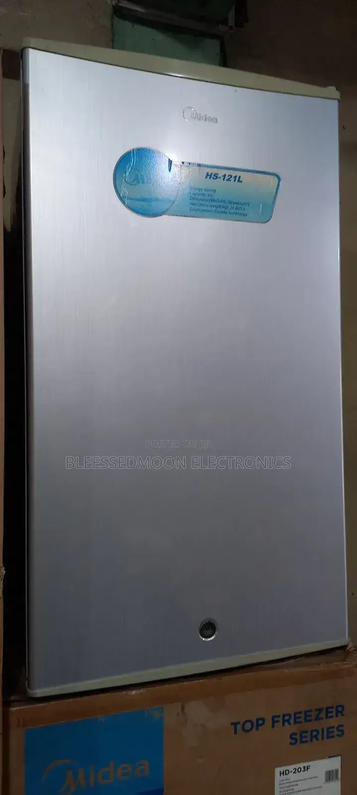 Midea Low Voltage Table Top Fridge 3 Yrs Warranty