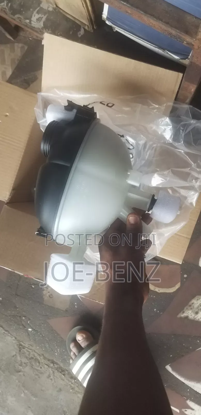 Ml350 2014 Radiator Water Can