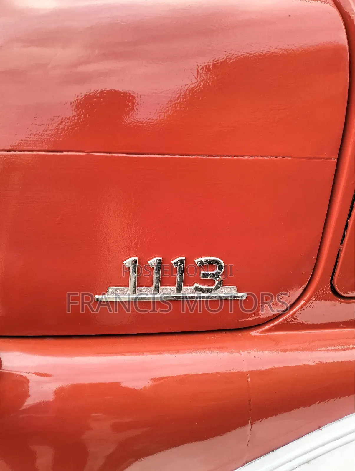 1113 Mercedes Benz Tipper