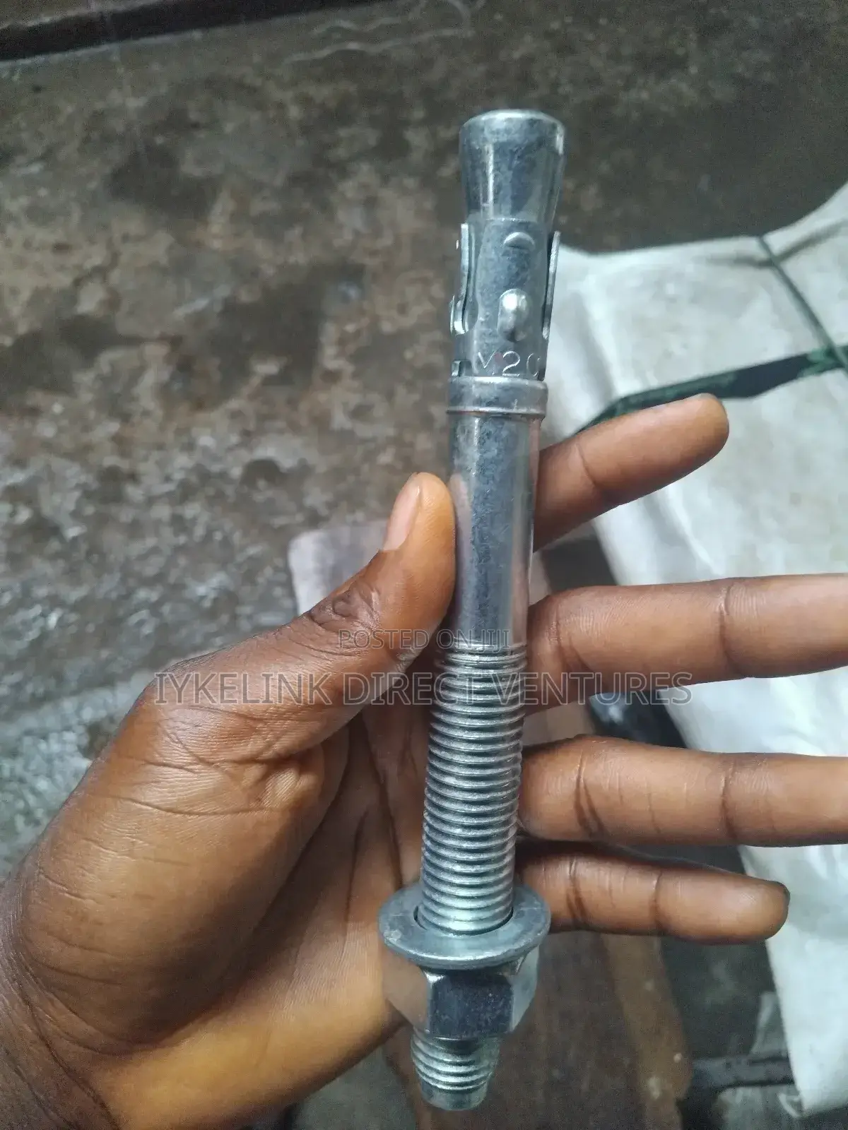 Wedge Anchor Bolt M20 × 200