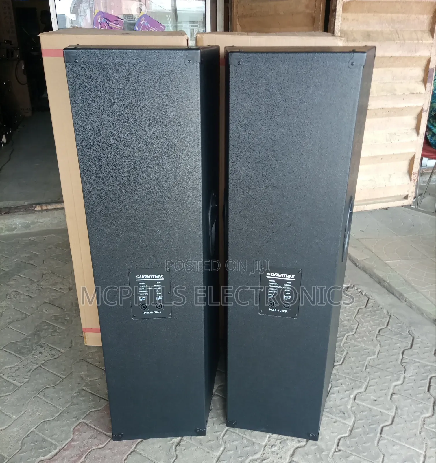 Semi-Acoustic Double 15 Inches Speakers