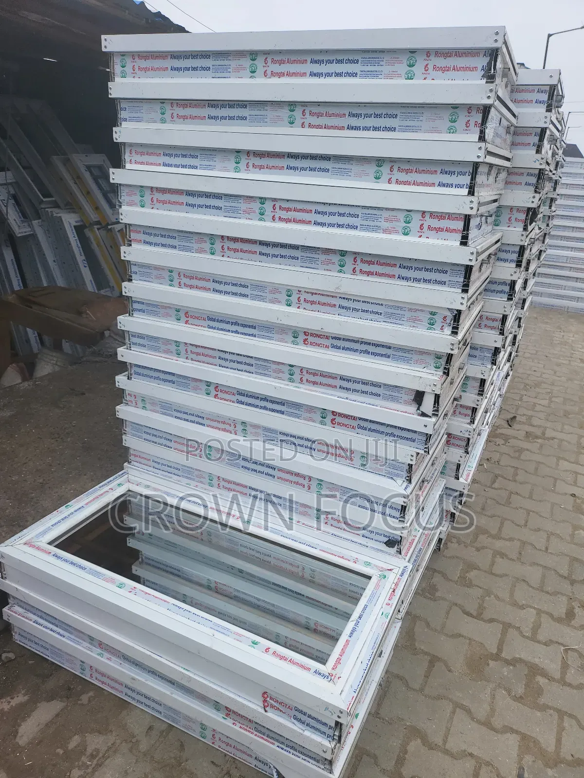 Aluminium Windows With Fiber Net