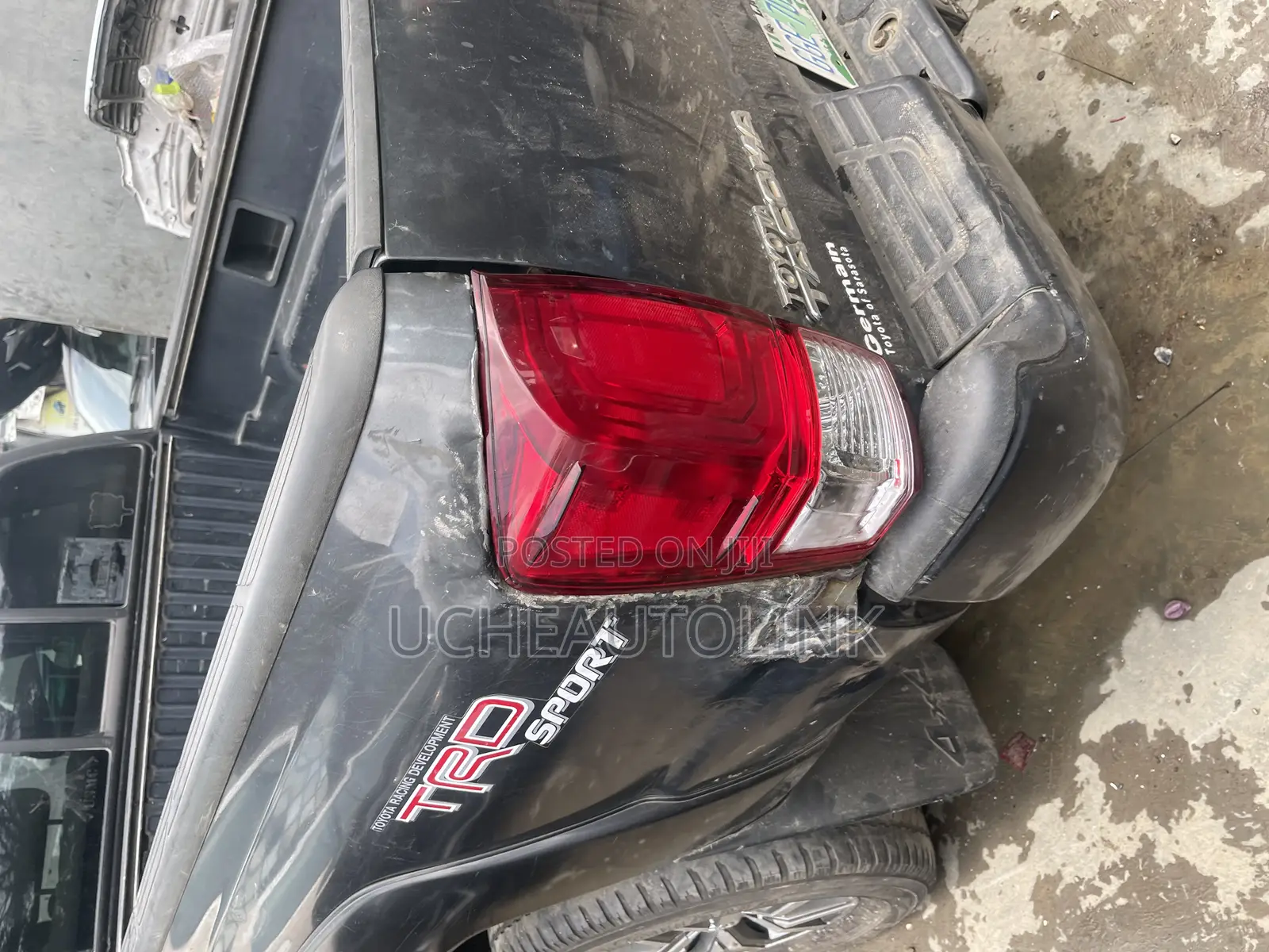 Toyota Tacoma 2010 Upgraded to 2020 Face Lift Available