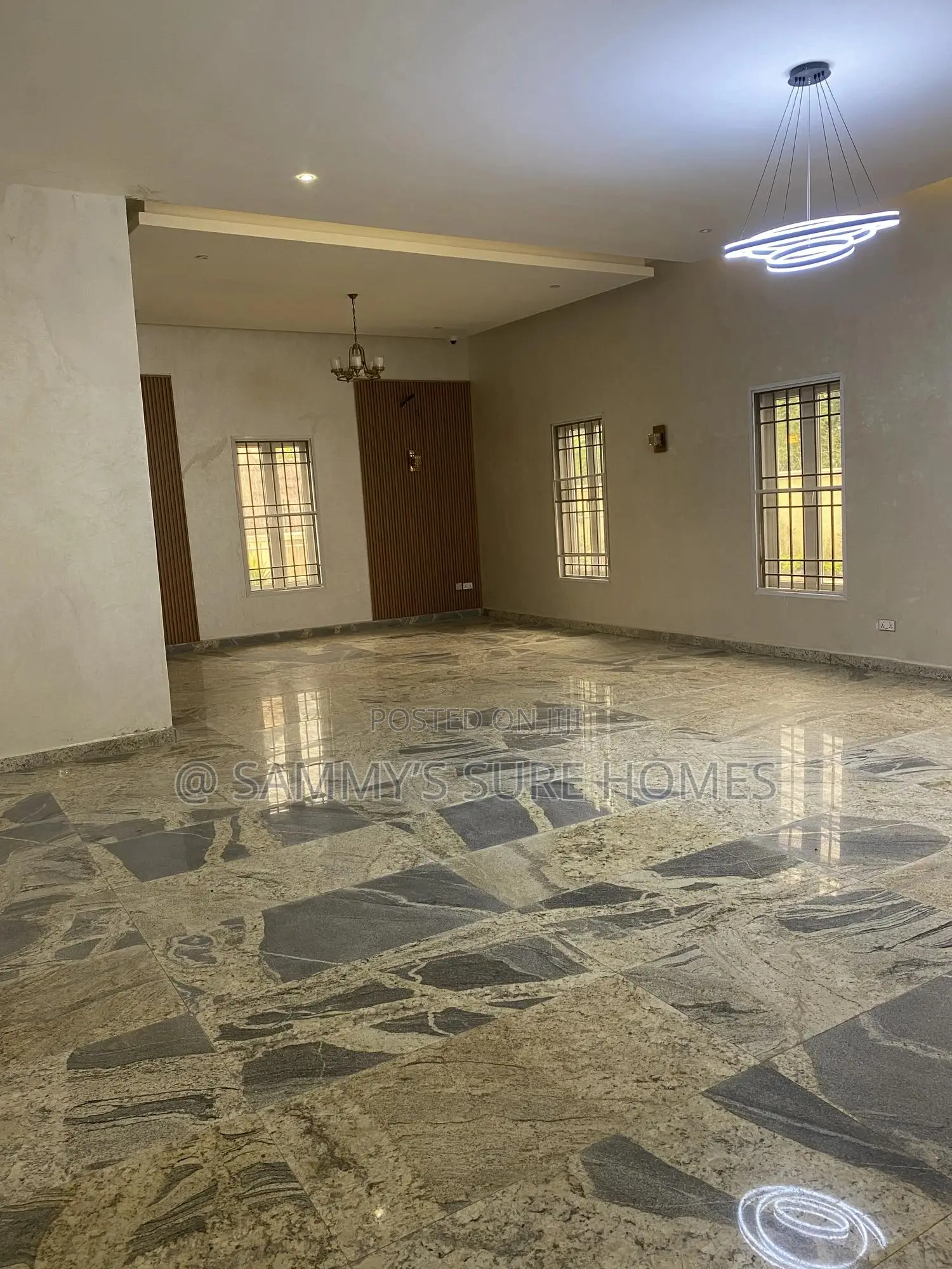 7bdrm Duplex in Efab Metro Polis, Gwarinpa for sale