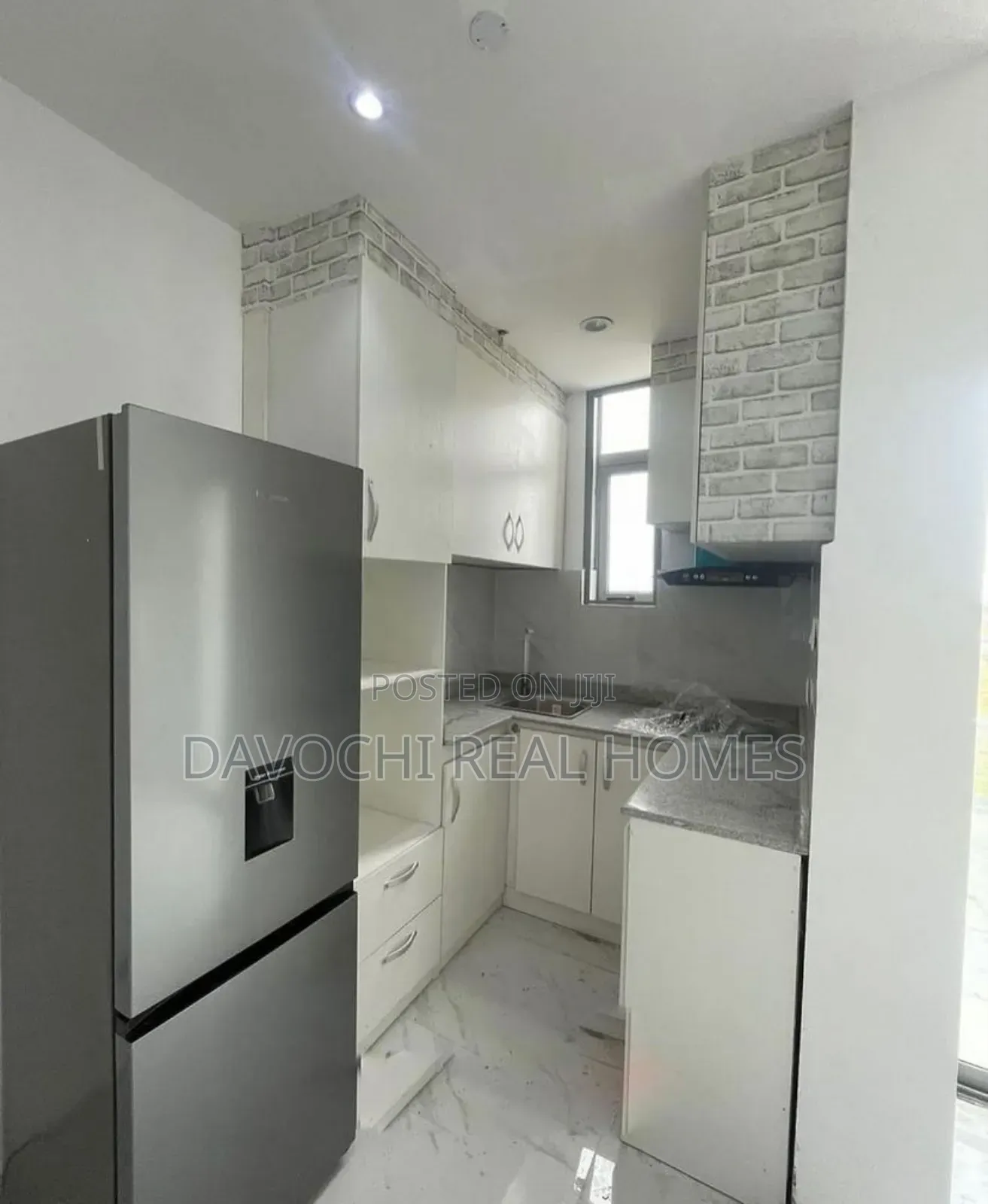 2bdrm Apartment in Osapa London, Lekki for rent