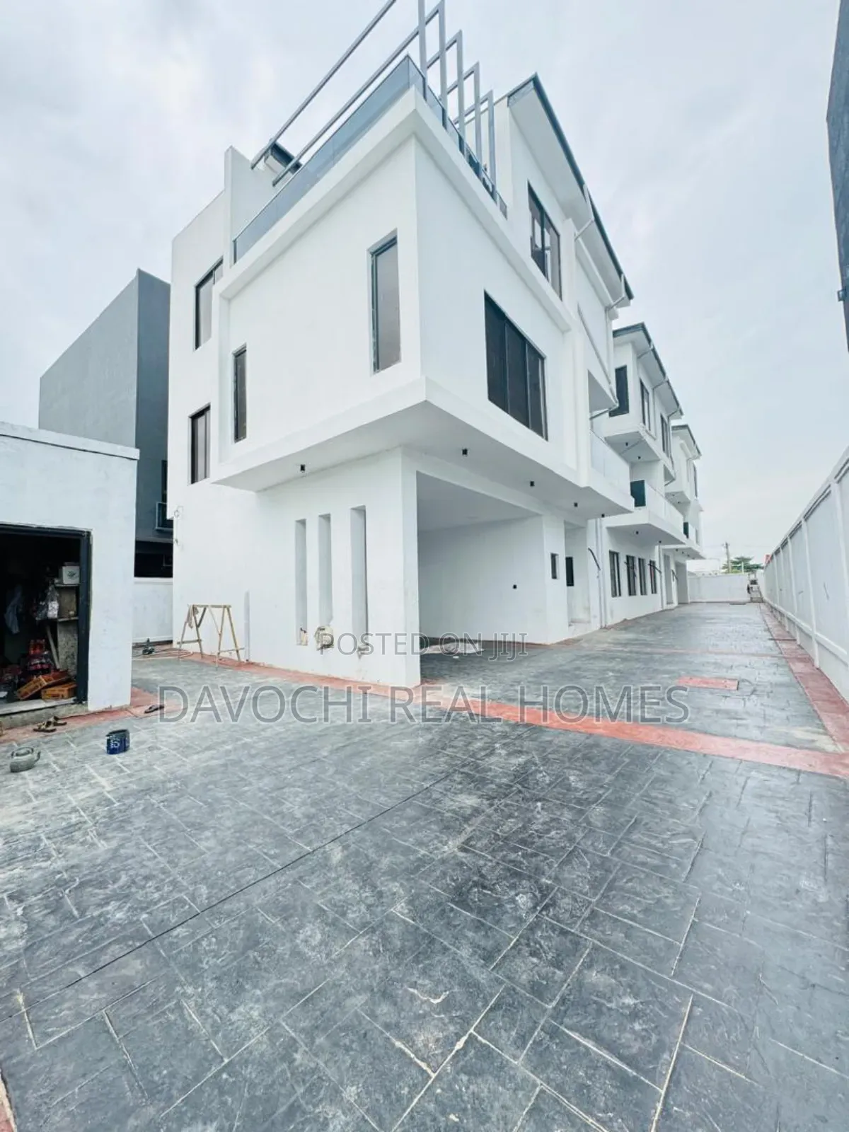 5bdrm Duplex in Lekki Phase One for rent