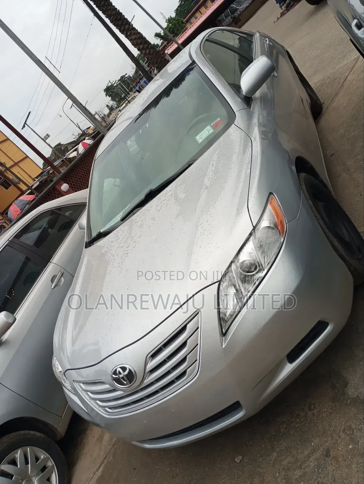Toyota Camry LE 4dr Sedan (2.5L 4cyl 6A) 2011 Silver
