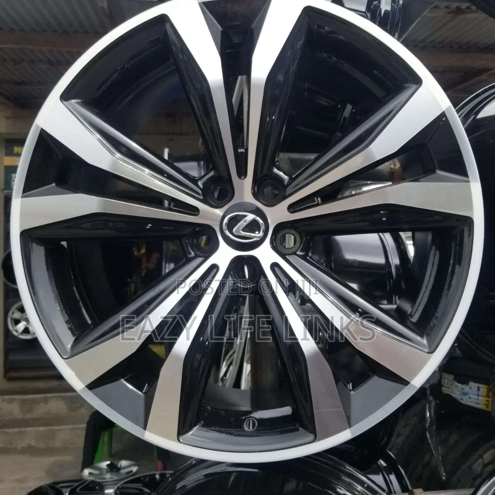 20 Inches Rim Lexus RX350
