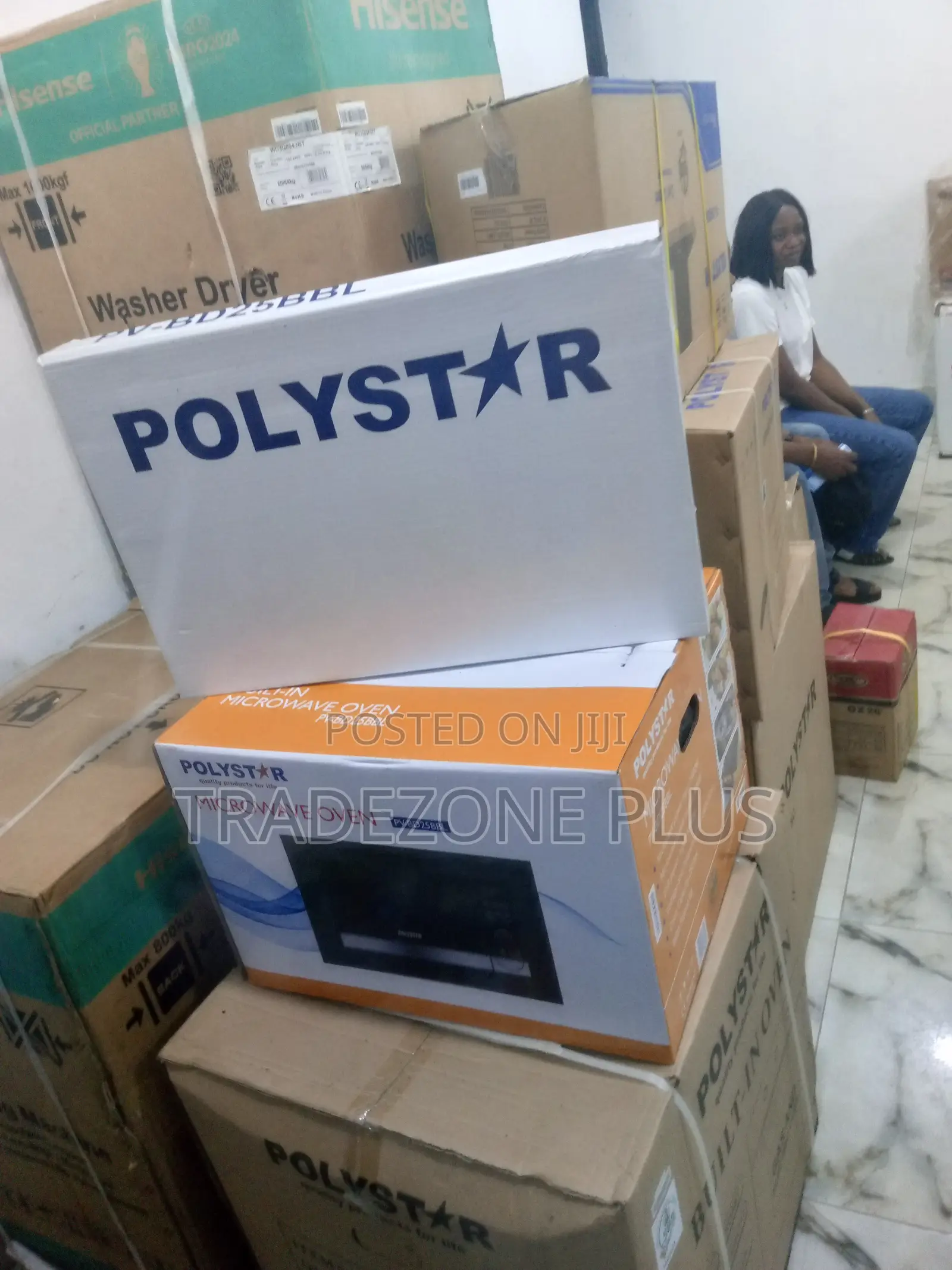 Powerful 25L Polystar Inbuilt Microwave With Grill Pv-Bd25bb