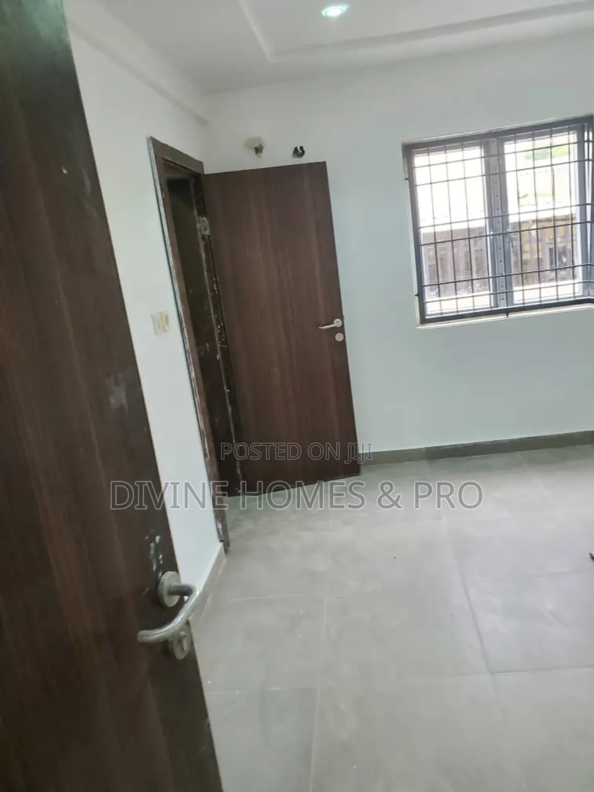 4bdrm Duplex in Life Camp for rent