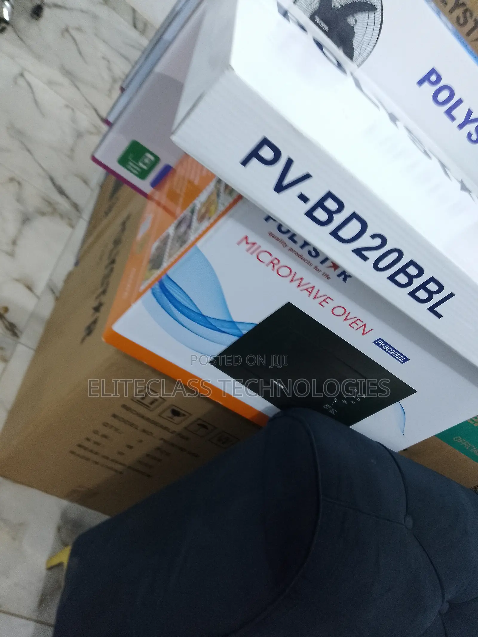 Top Selling 20l Polystar Microwave Oven ''Pv-Bd20bbl''