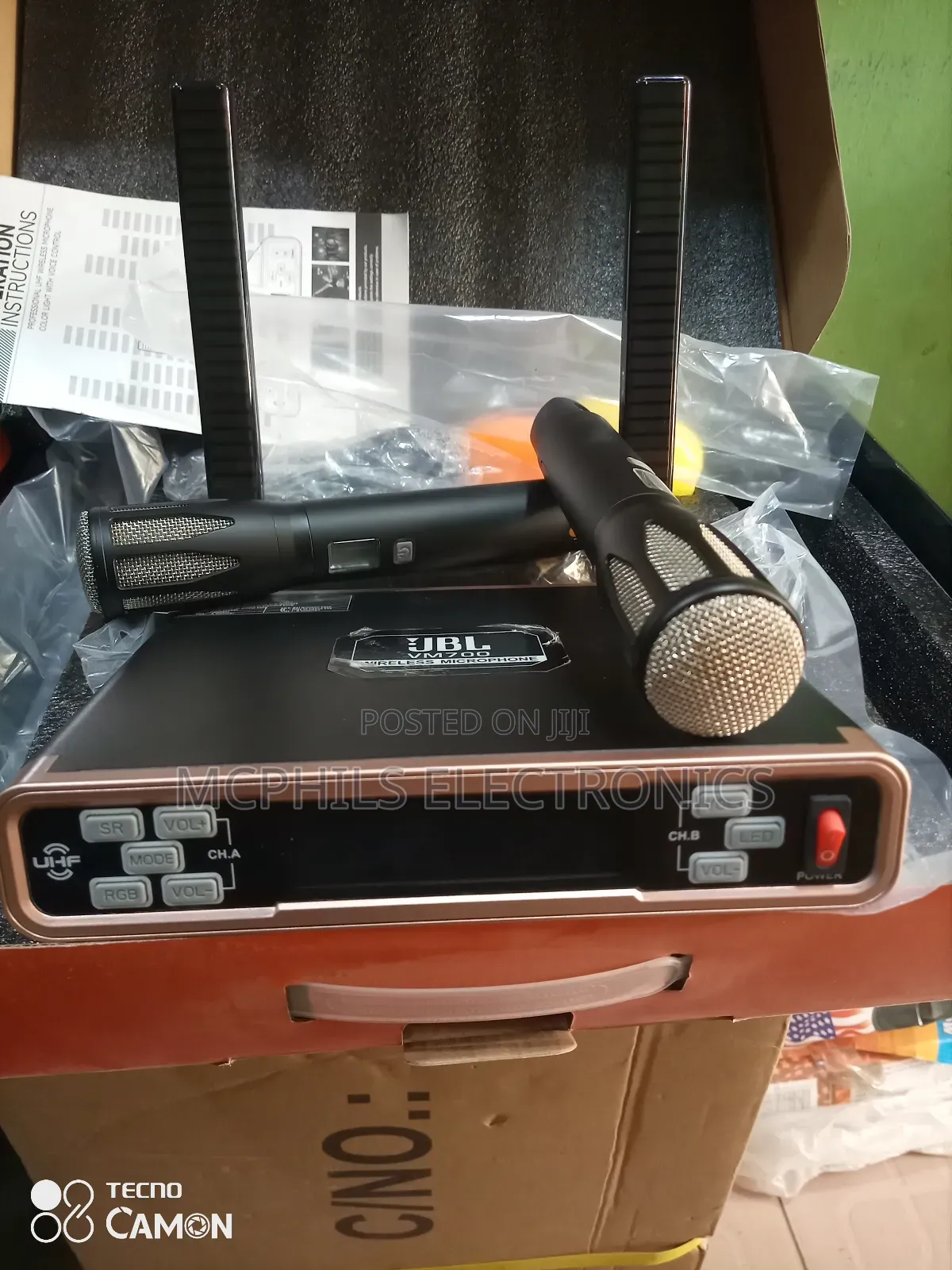 JBL Uhf Wireless Microphone Vm-700