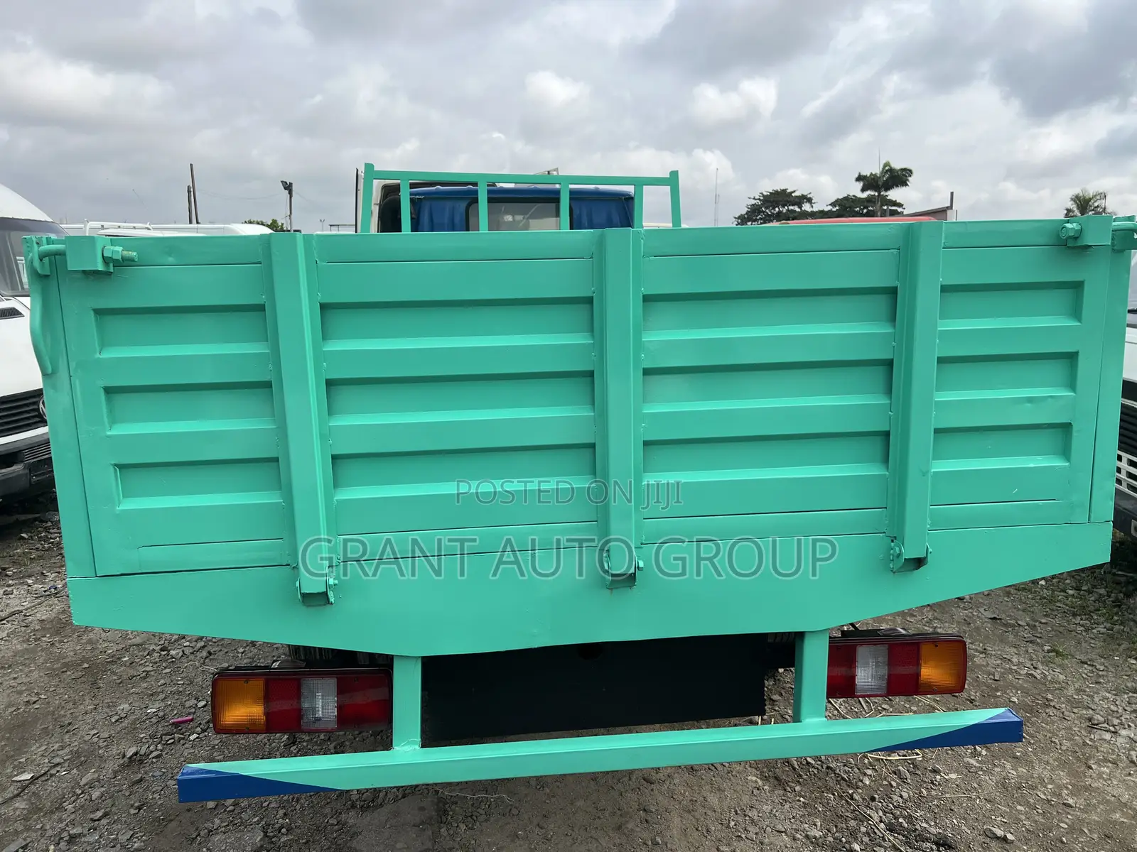 Toyota Dyna 200 Diesel.