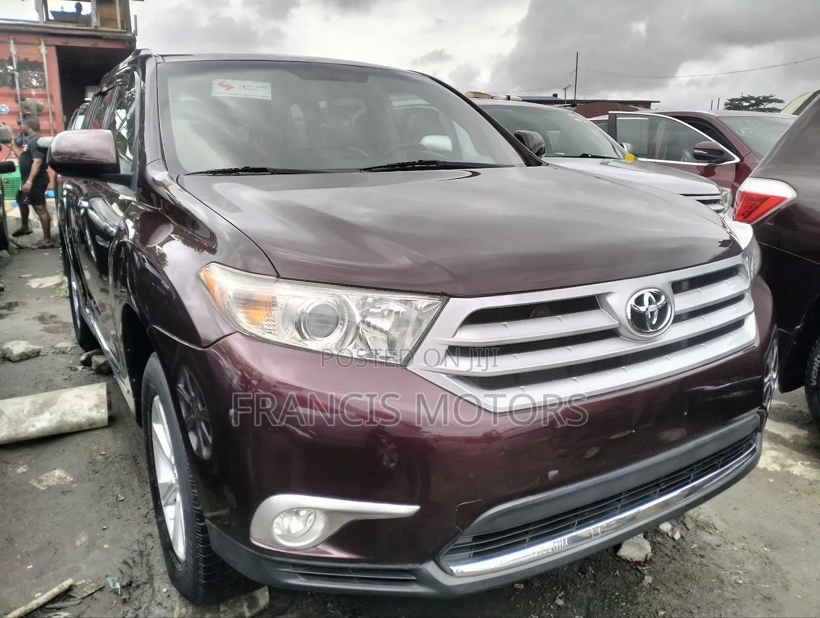 Toyota Highlander 3.5L 4WD 2013 Burgundy