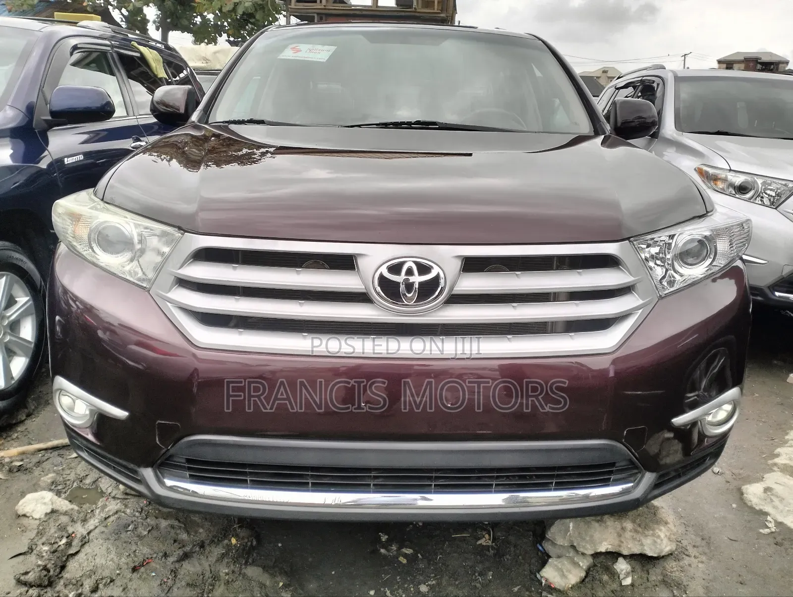 Toyota Highlander 3.5L 4WD 2013 Burgundy