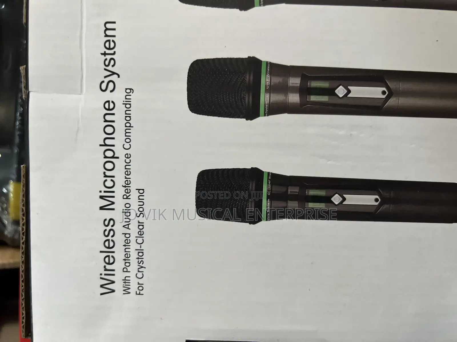 SHURE SE535 UHF Professional Wireless Microphone System