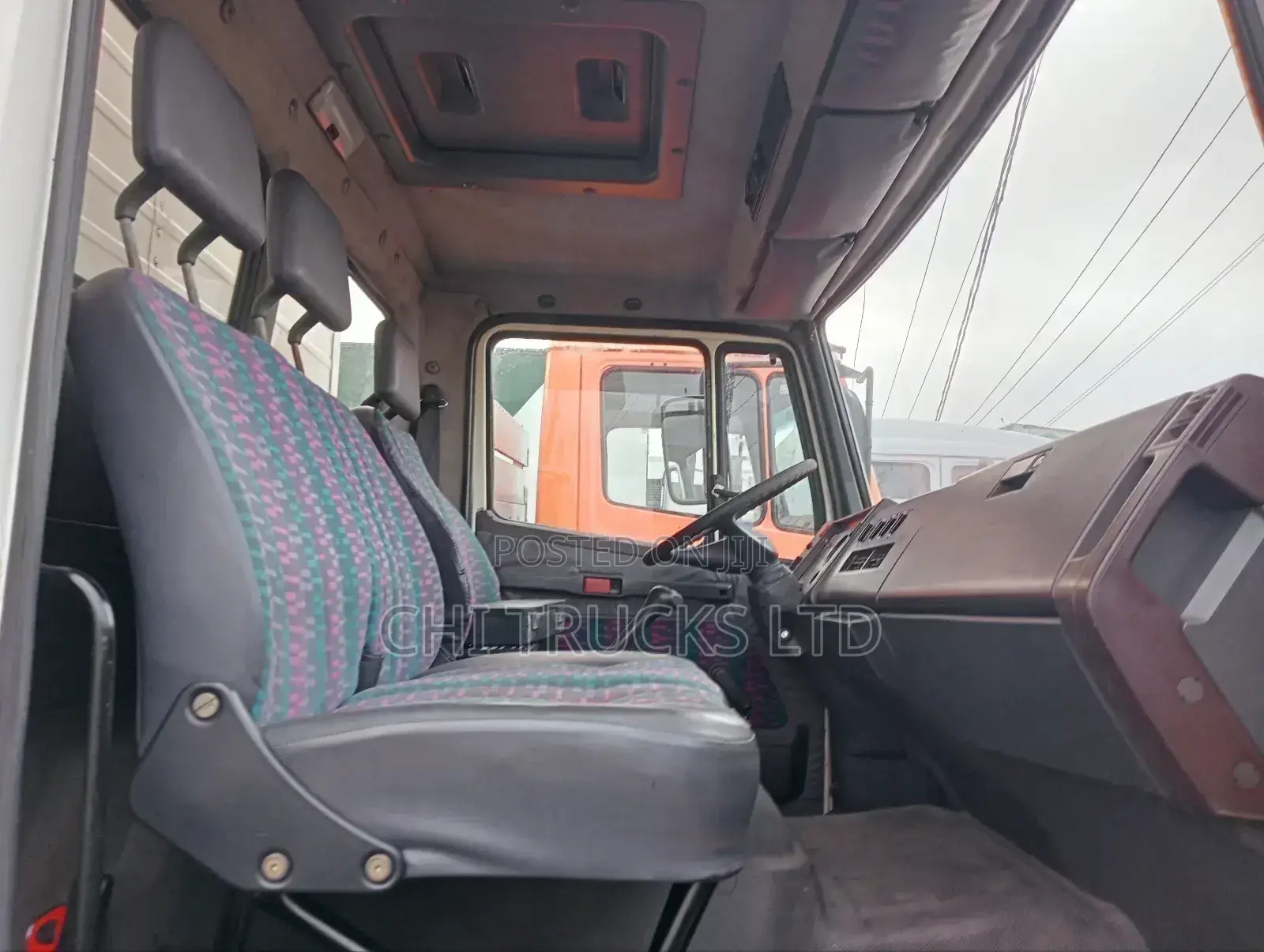 20ft M/Benz Cargo Truck