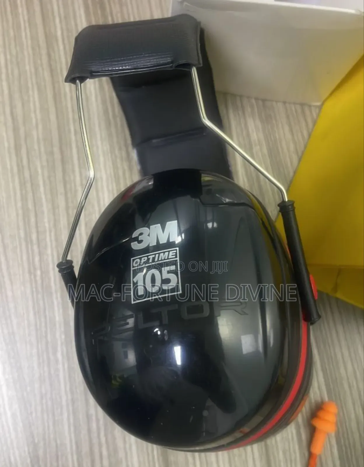 3M Peltor Optime 105 Over-the-Head Earmuff