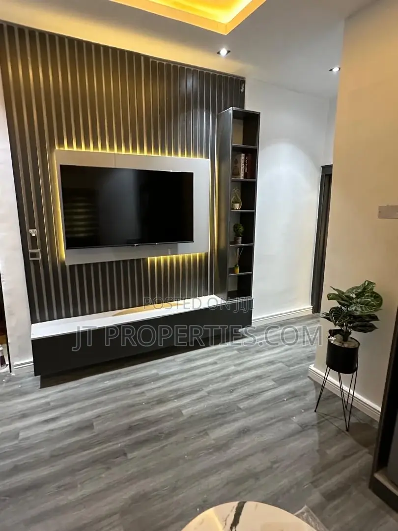 Luxury 1bedroom Apartment Wuse