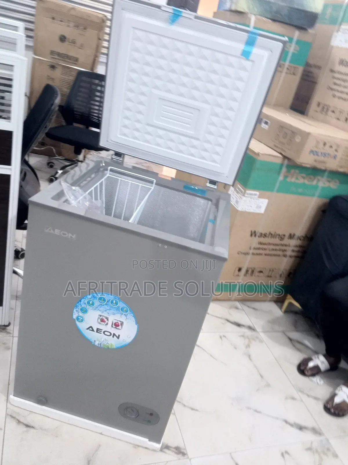 100 Litre Chest Freezer With Fine Exterior