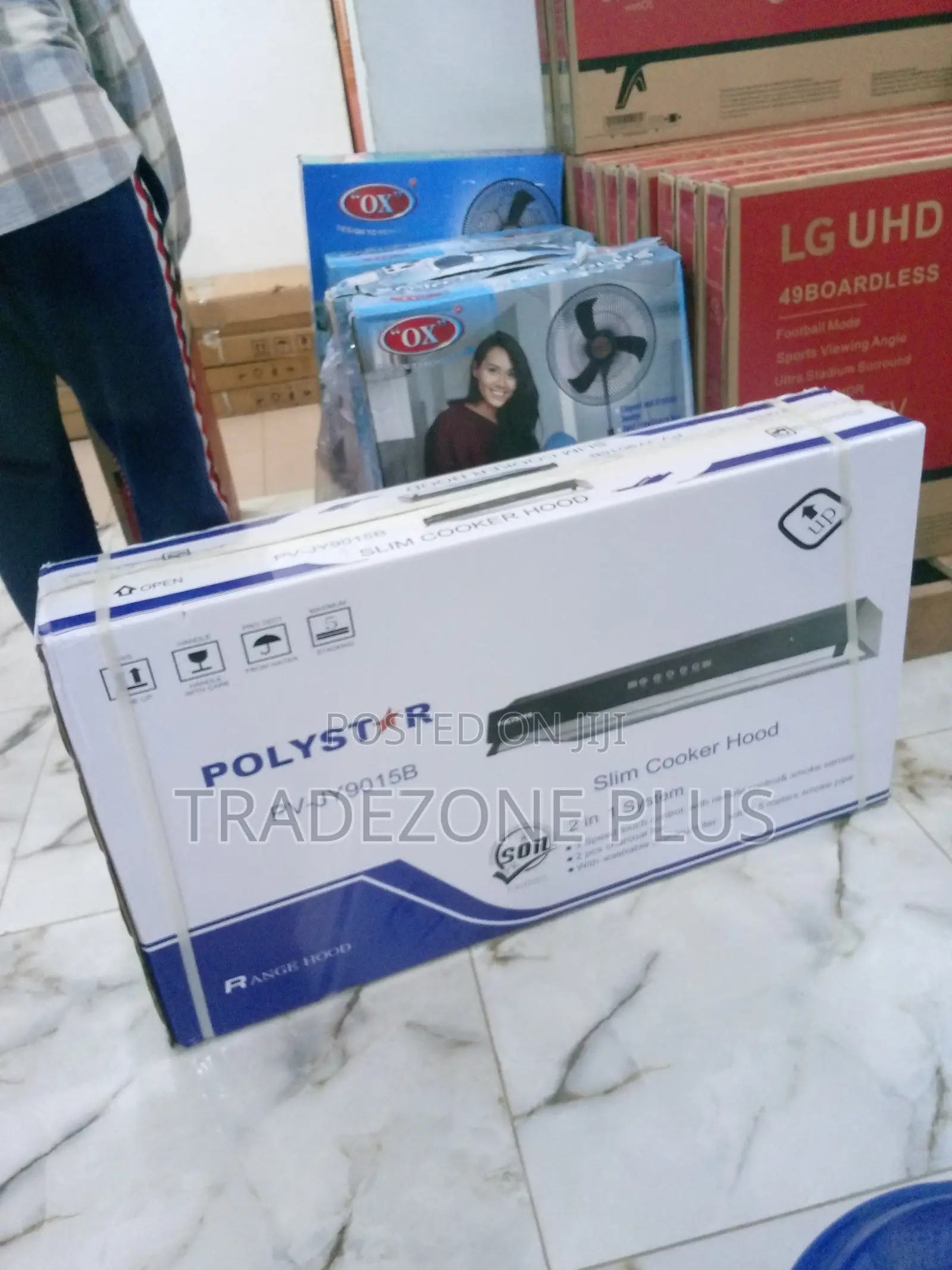 Classic Polystar 90cm Digital Cooker Hood