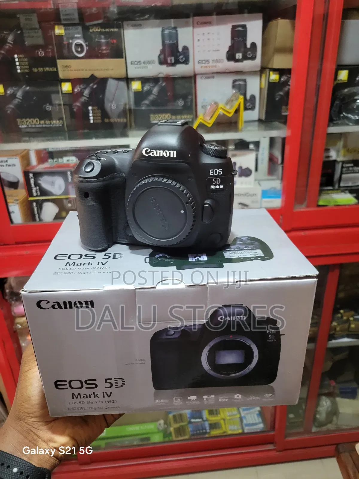 Canon Eos 5d Mark Iv DSLR Camera (Body Only)