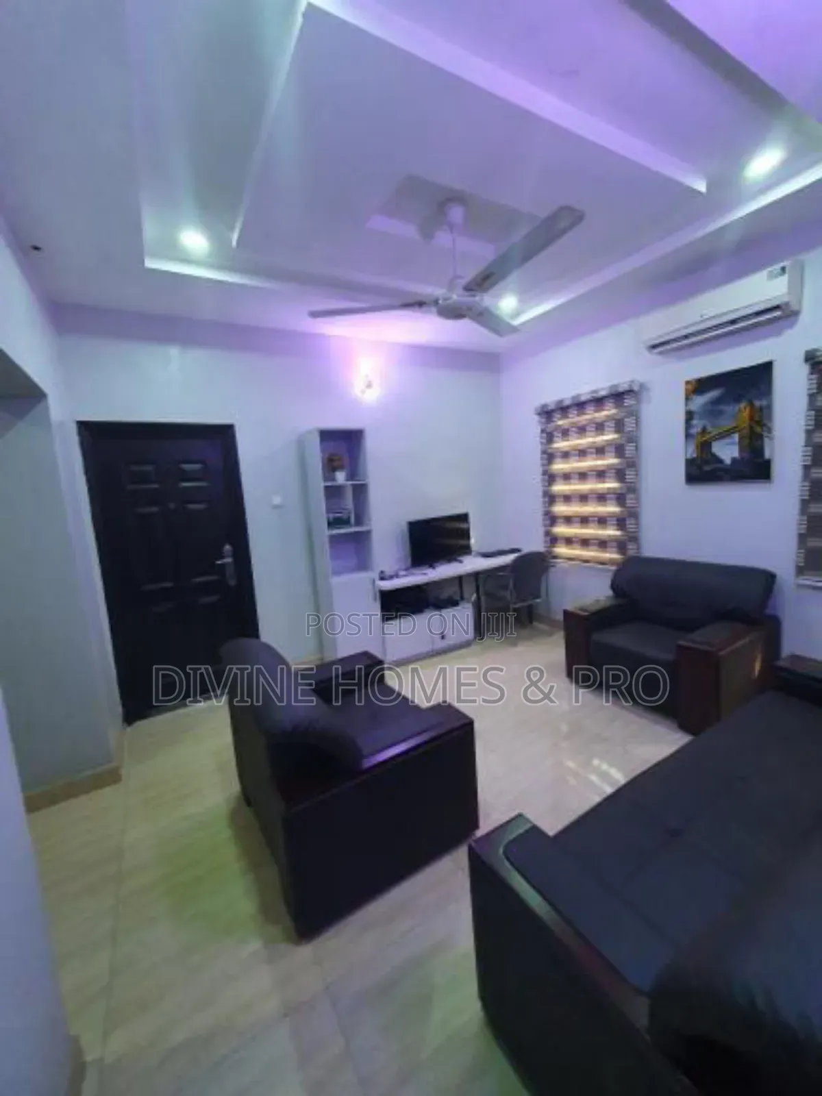 5bdrm Duplex in Durumi for sale