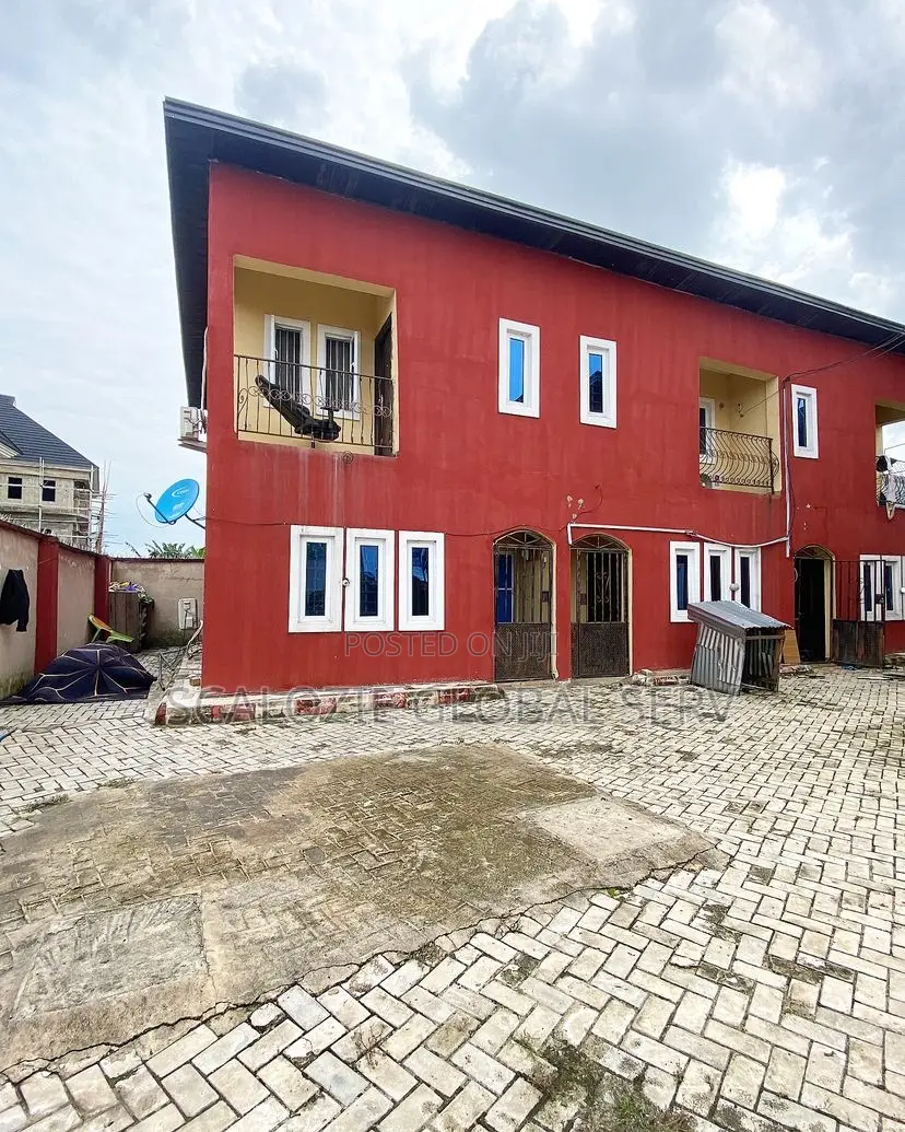 1bdrm Block of Flats in Port-Harcourt for sale