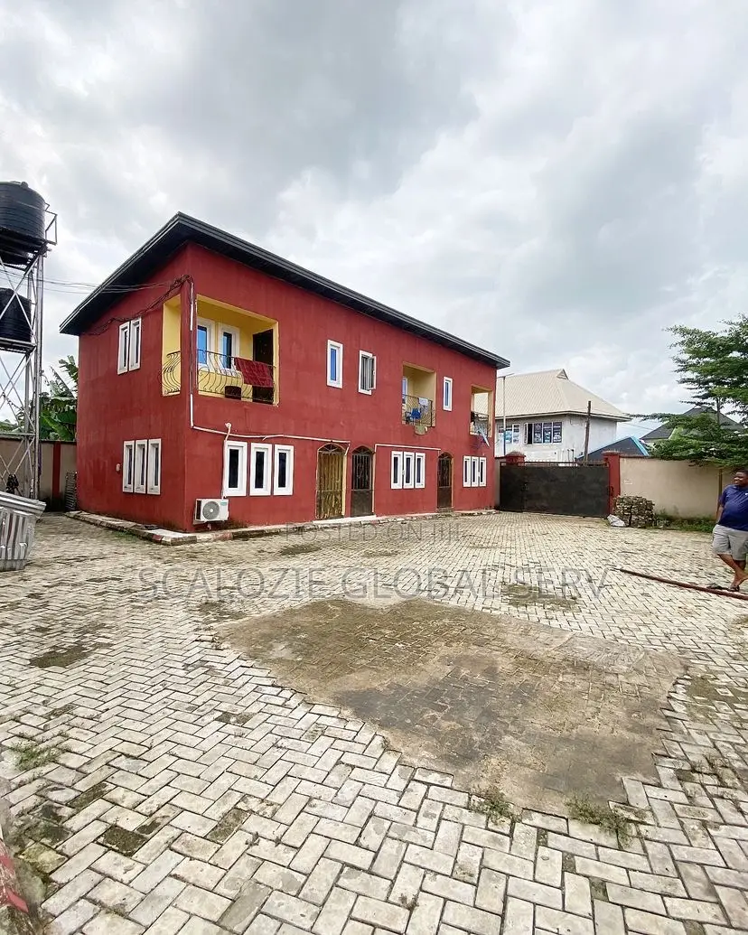 1bdrm Block of Flats in Port-Harcourt for sale