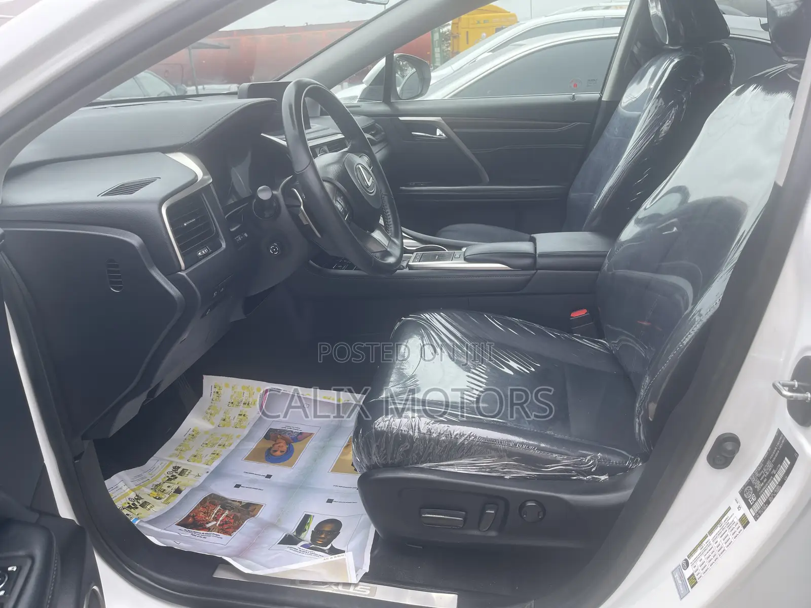 Lexus RX 2021 White