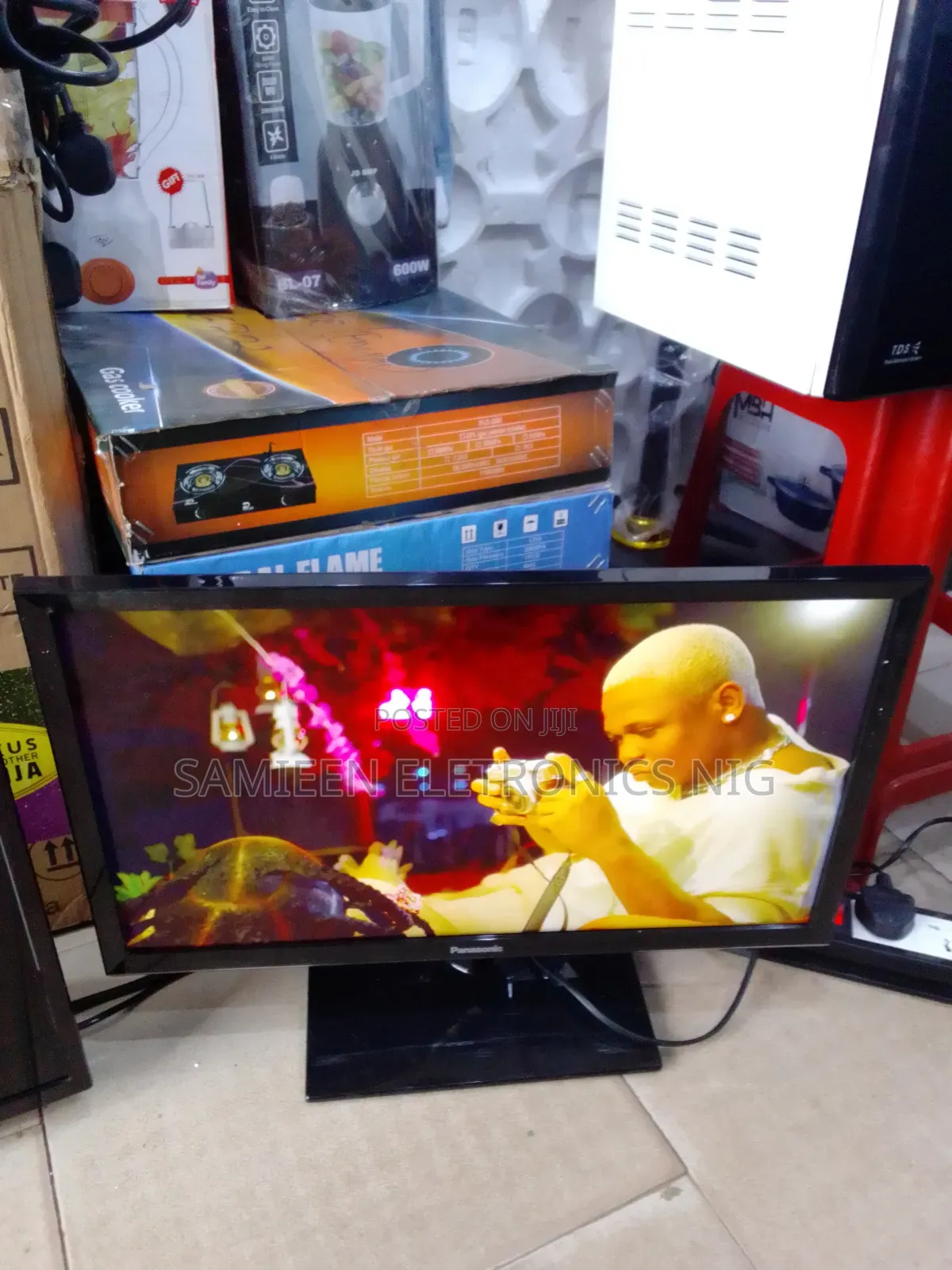 Newly Arrived 24inch Panasonic Smart TVUK Imported) Amazingx
