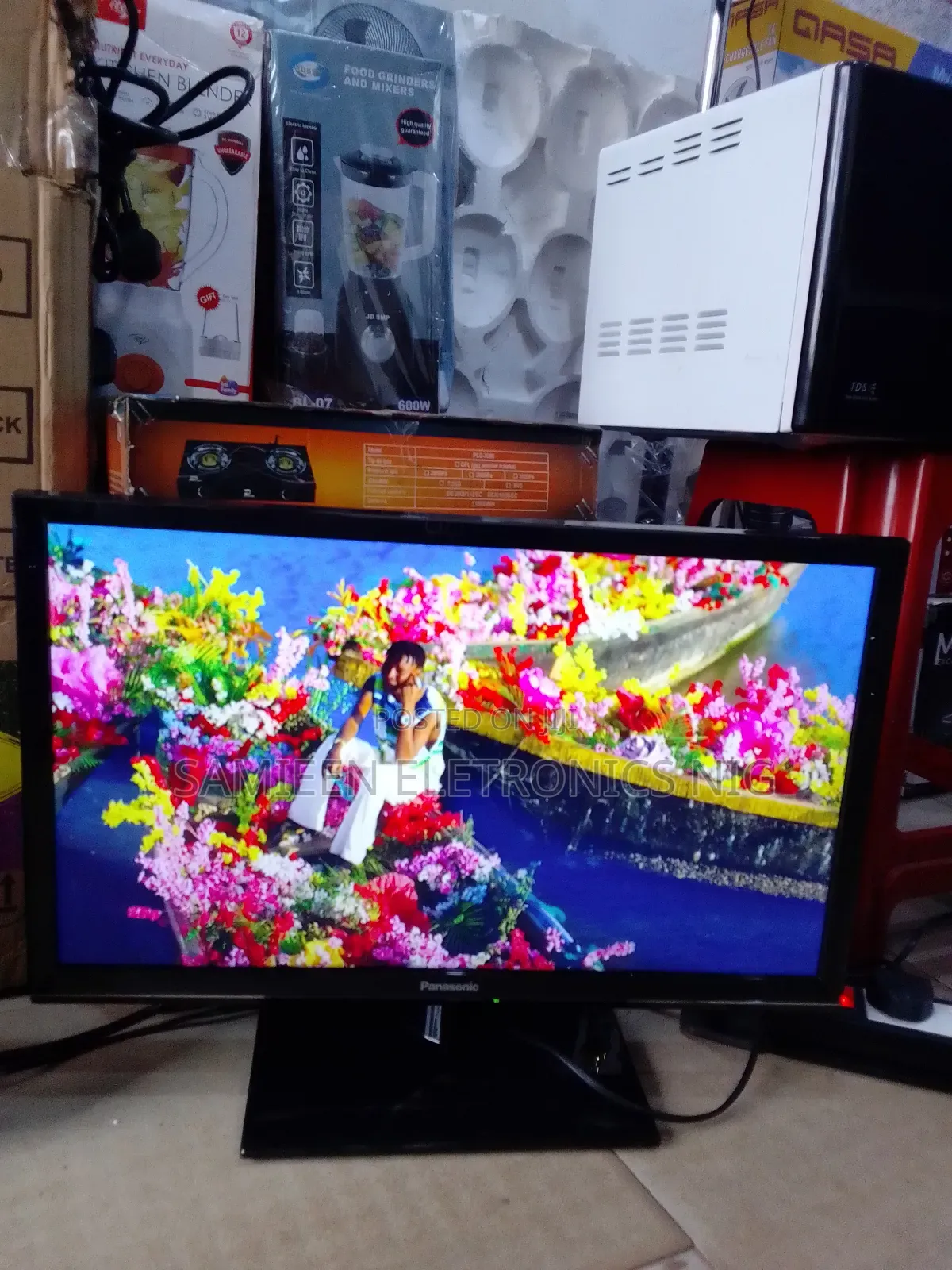 Newly Arrived 24inch Panasonic Smart TVUK Imported) Amazingx