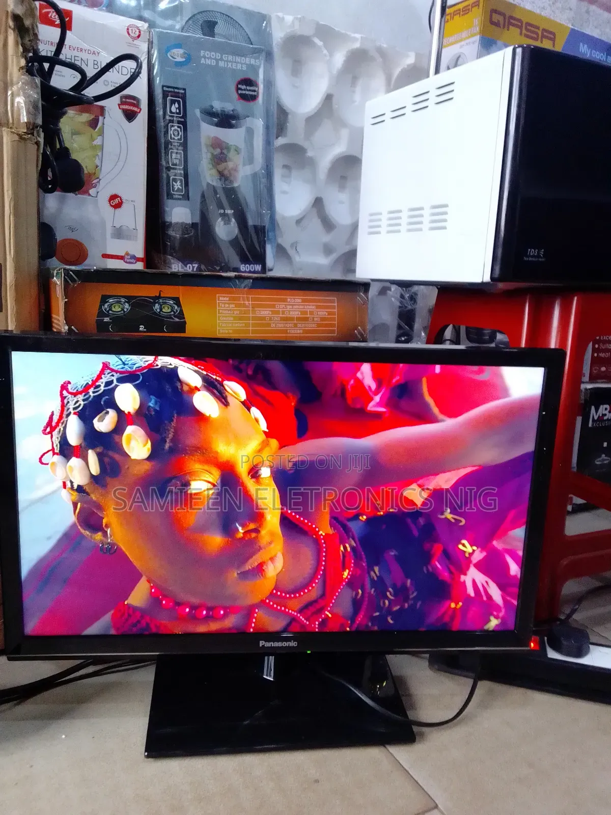 Newly Arrived 24inch Panasonic Smart TVUK Imported) Amazingx